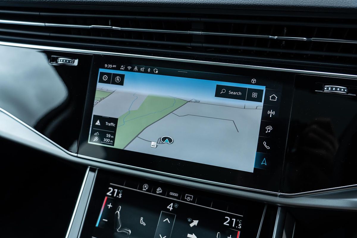 2025 Audi Q7 45 TFSI 4M