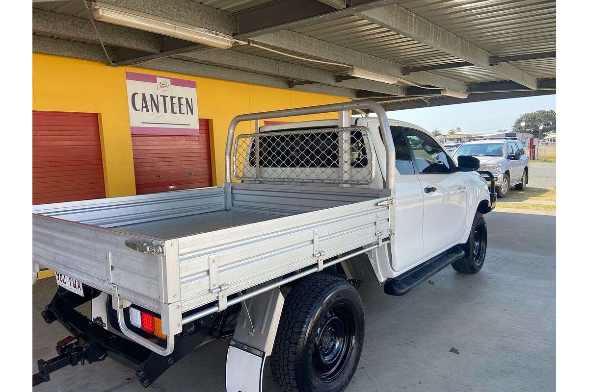 2018 Toyota Hilux SR GUN126R 4X4