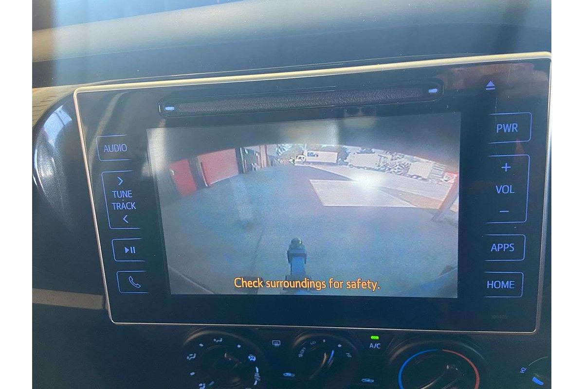 2018 Toyota Hilux SR GUN126R 4X4