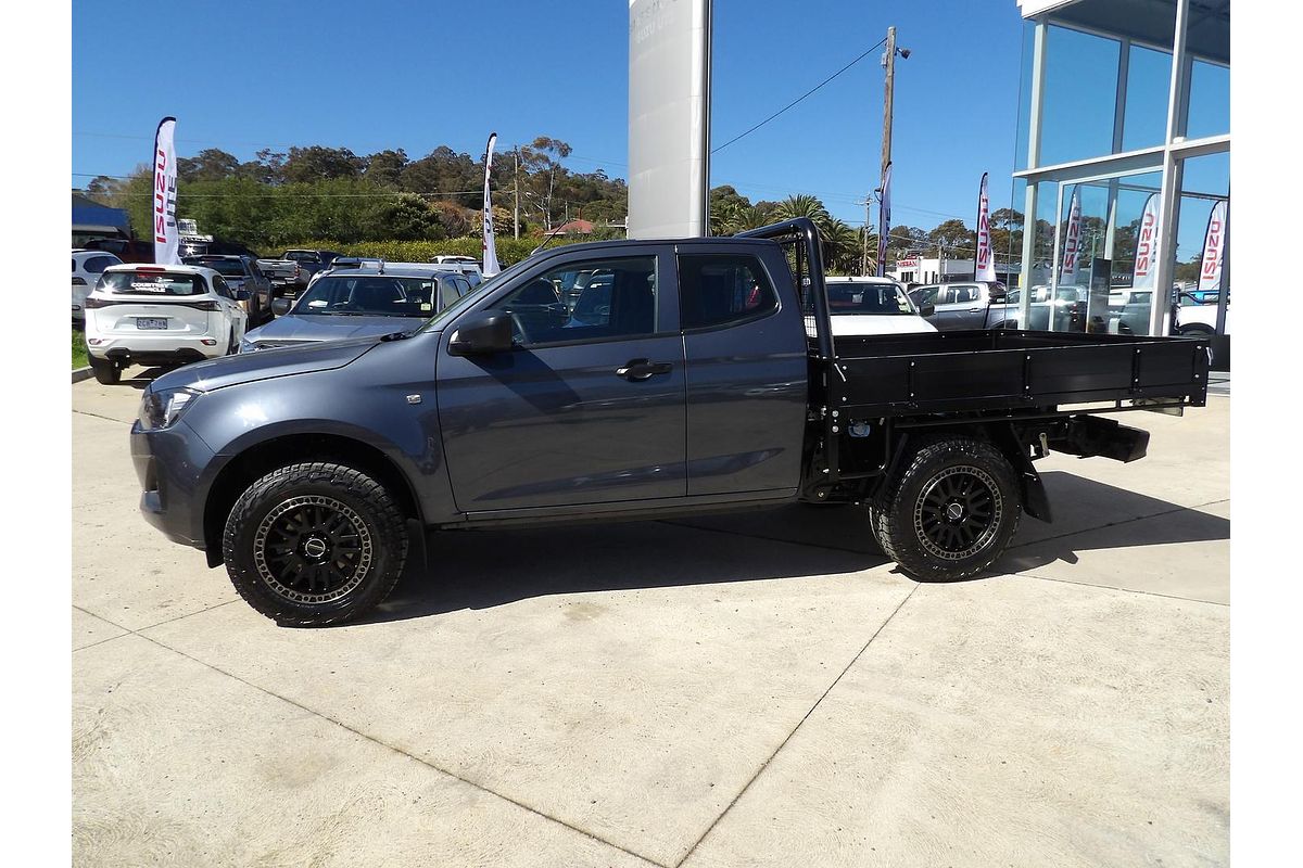 2025 Isuzu D-MAX SX 4X4