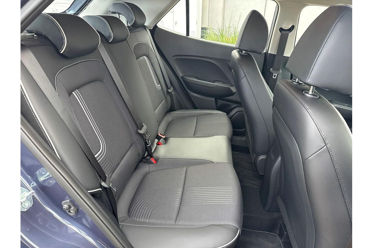 2024 Hyundai Venue Active QX.V5