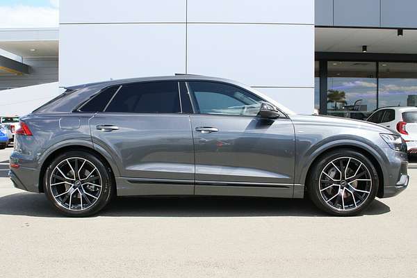 2022 Audi Q8 50 TDI S line F1
