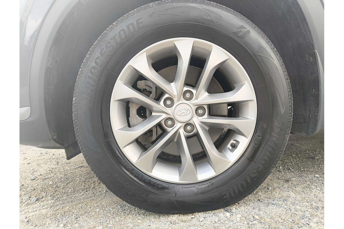 2021 Hyundai Santa Fe Active TM.V3