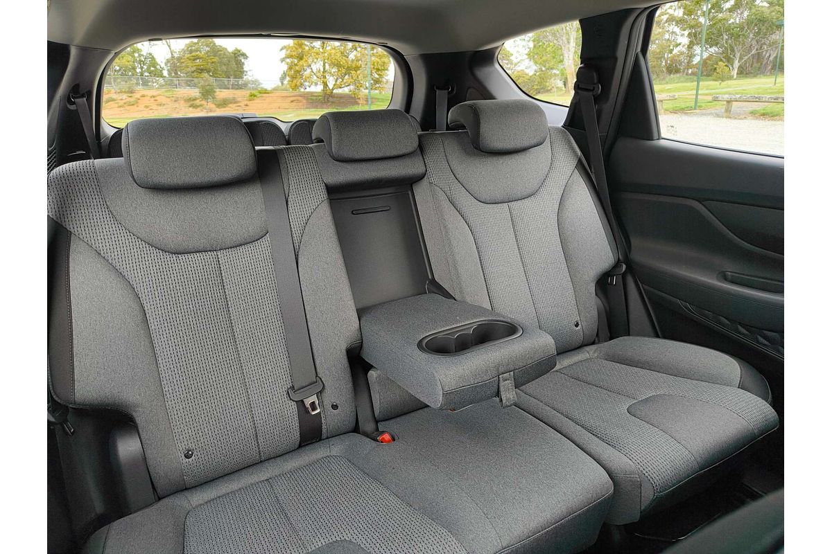 2021 Hyundai Santa Fe Active TM.V3