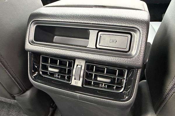 2025 Isuzu D-MAX X-TERRAIN 4X4