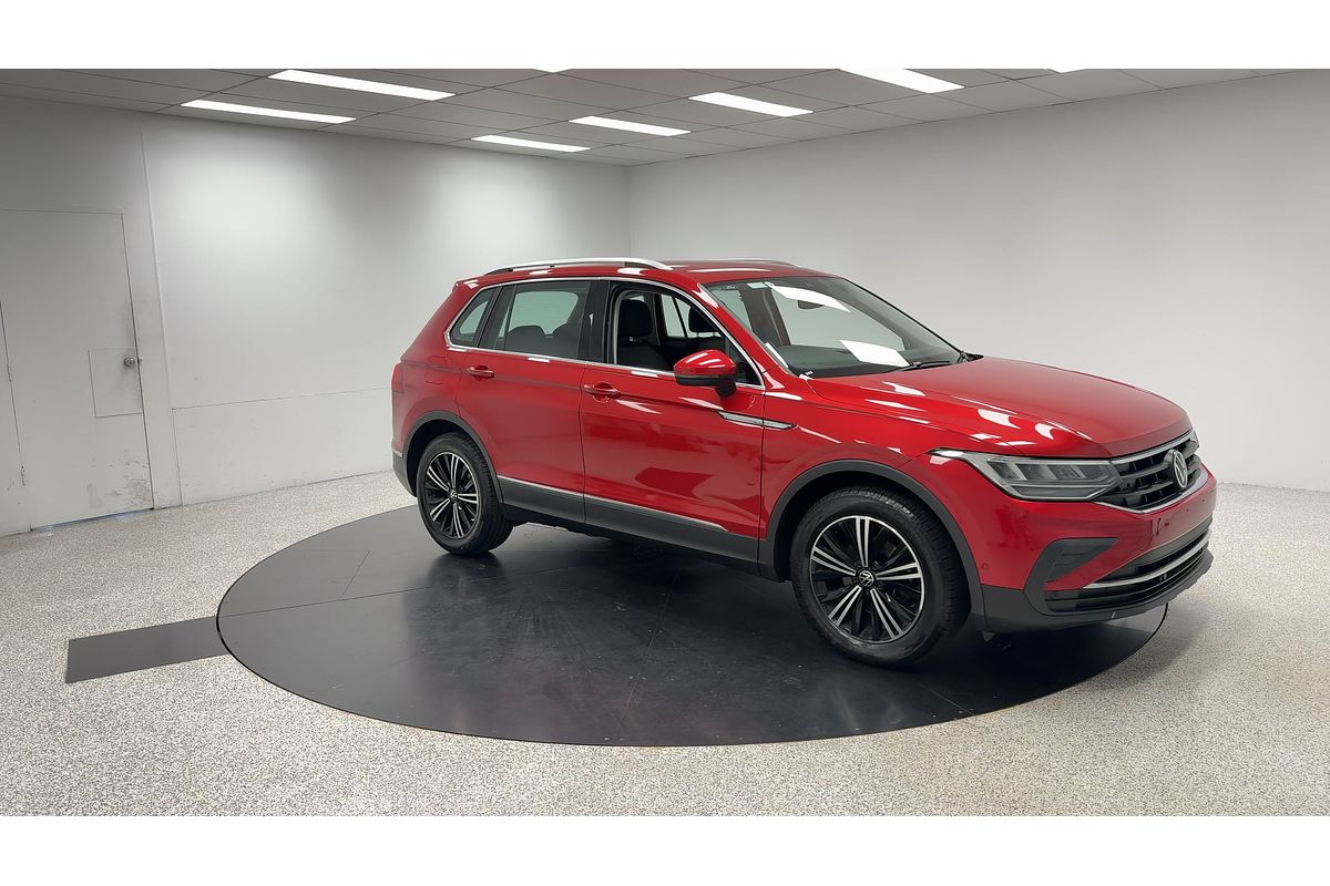 2023 Volkswagen Tiguan 110TSI Life 5N