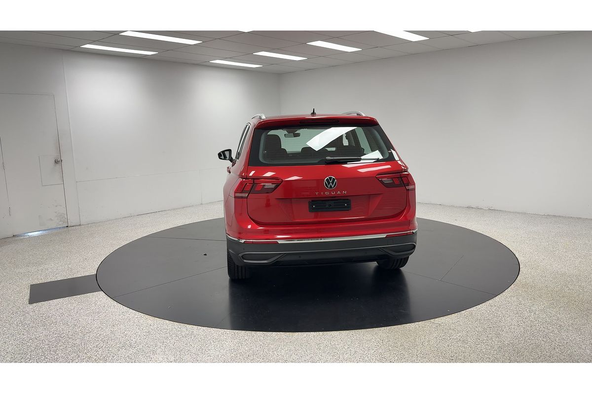 2023 Volkswagen Tiguan 110TSI Life 5N