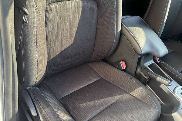 2019 Toyota Hilux SR5 GUN126R 4X4