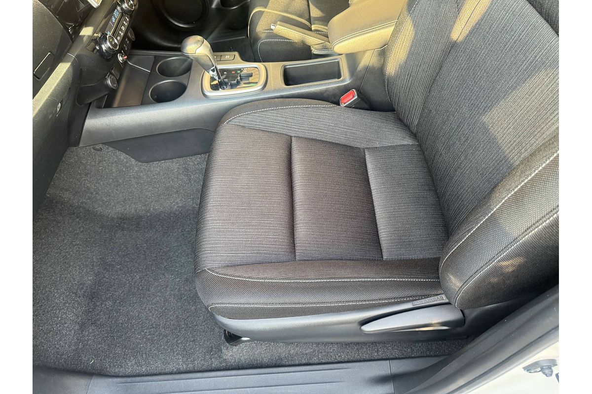 2019 Toyota Hilux SR5 GUN126R 4X4