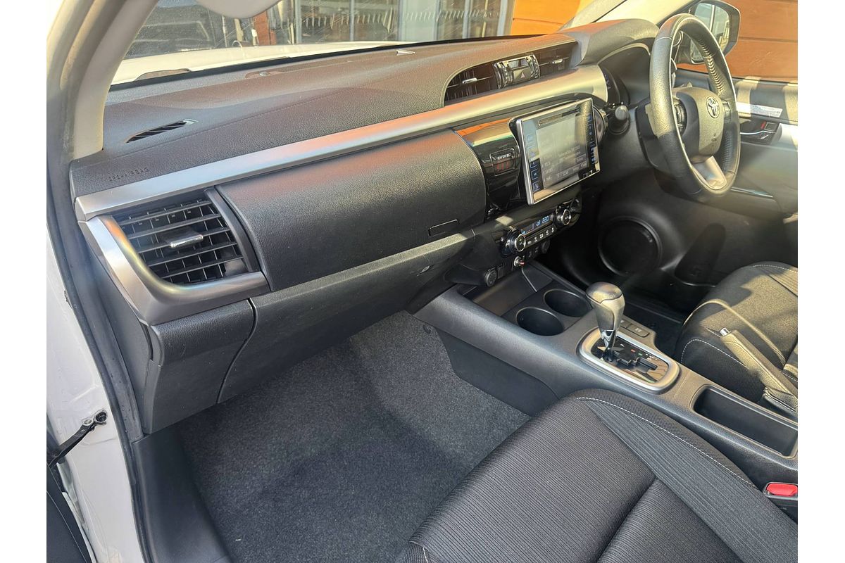 2019 Toyota Hilux SR5 GUN126R 4X4