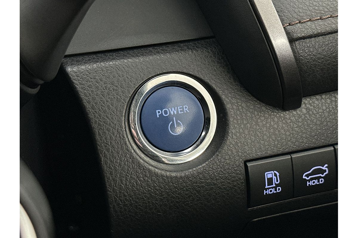 2020 Toyota Camry Ascent Sport AXVH71R