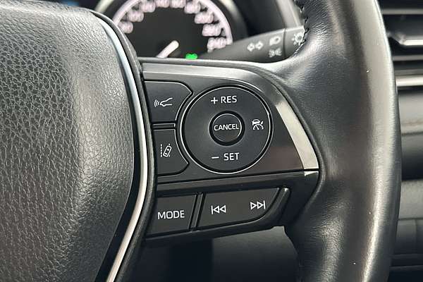 2020 Toyota Camry Ascent Sport AXVH71R