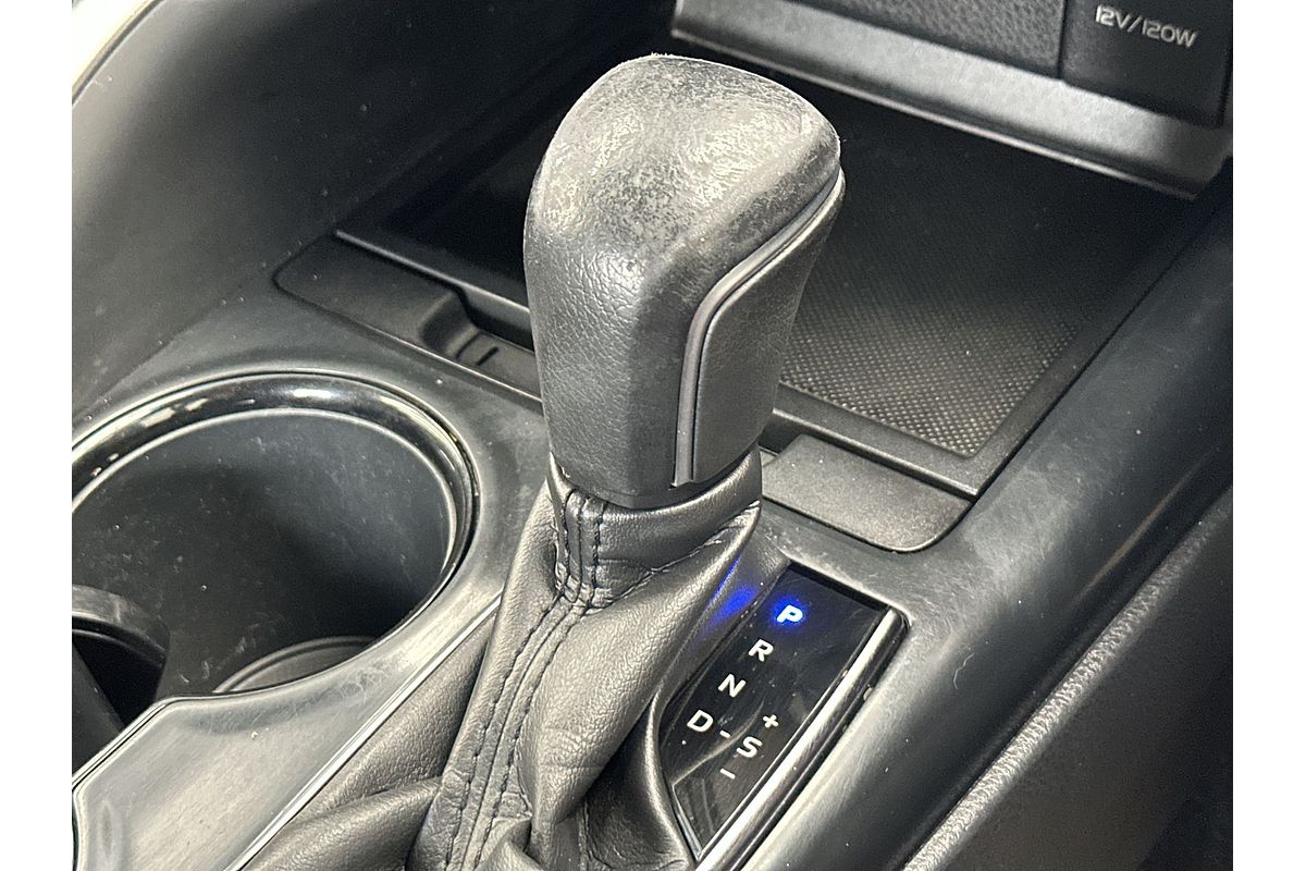 2020 Toyota Camry Ascent Sport AXVH71R