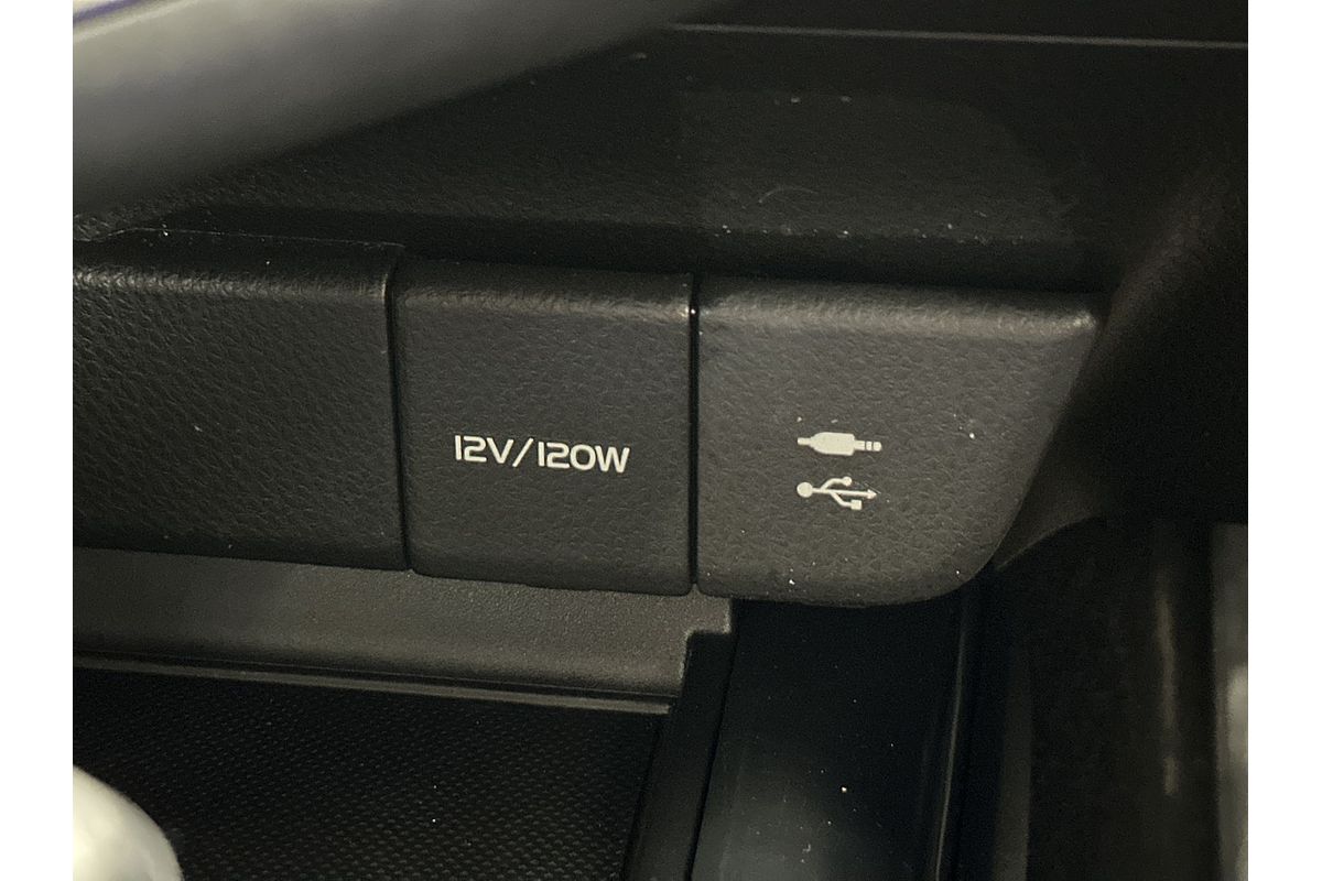 2020 Toyota Camry Ascent Sport AXVH71R