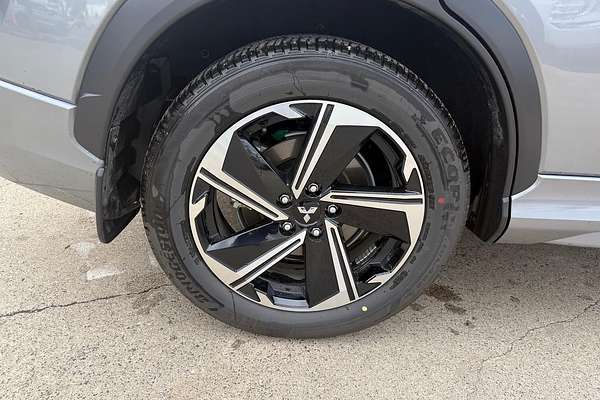 2024 Mitsubishi Eclipse Cross PHEV Exceed YB