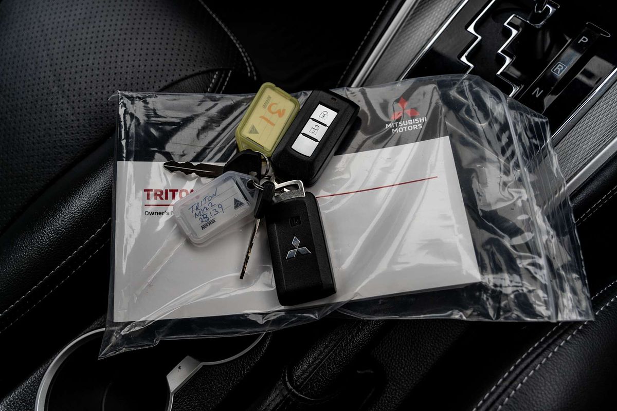 2022 Mitsubishi Triton GLS MR 4X4