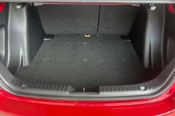 2016 Mazda 2 Maxx DL Series