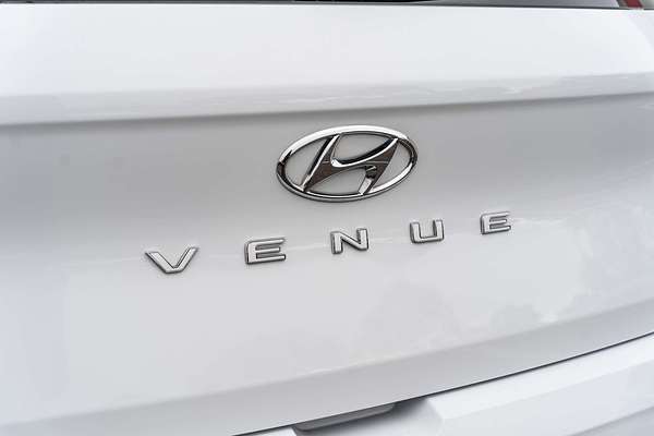 2022 Hyundai Venue Active QX.V4