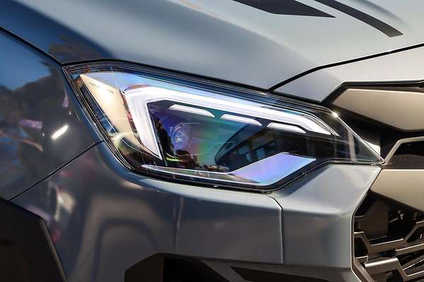 2025 Isuzu D-MAX BLADE 4X4