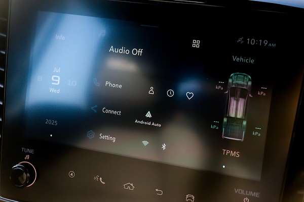 2025 Isuzu D-MAX BLADE 4X4