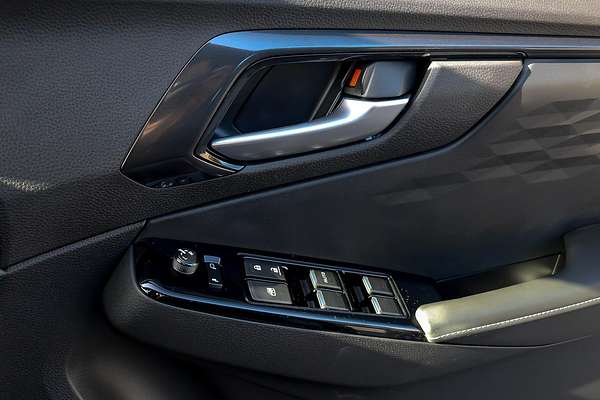 2025 Isuzu D-MAX BLADE 4X4