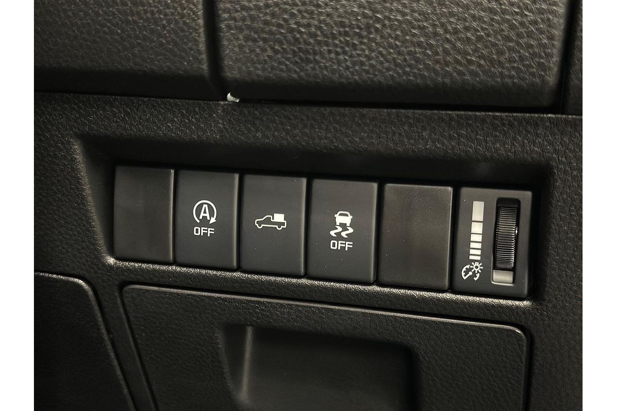 2025 Isuzu D-MAX X-TERRAIN 4X4