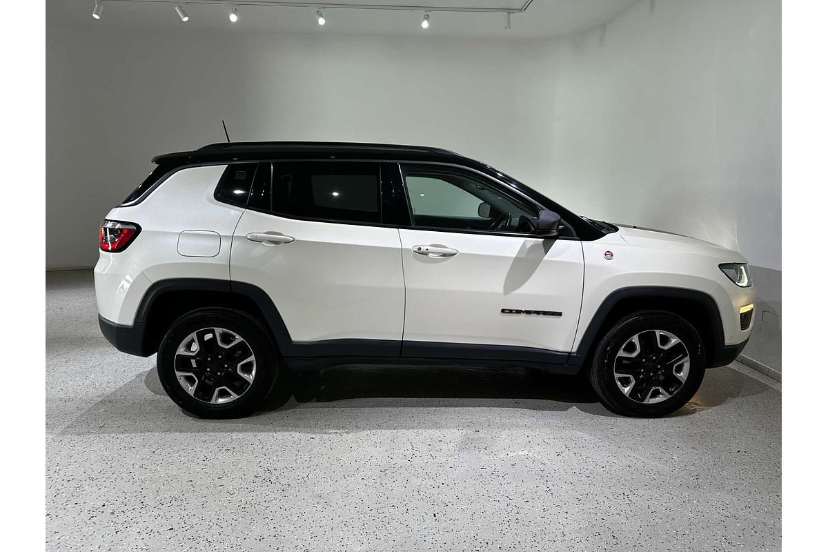 2019 Jeep Compass Trailhawk M6