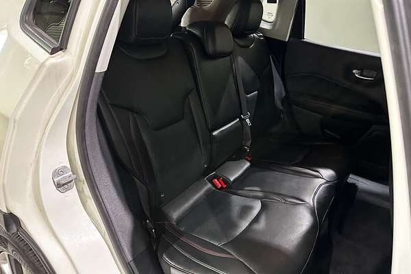 2019 Jeep Compass Trailhawk M6