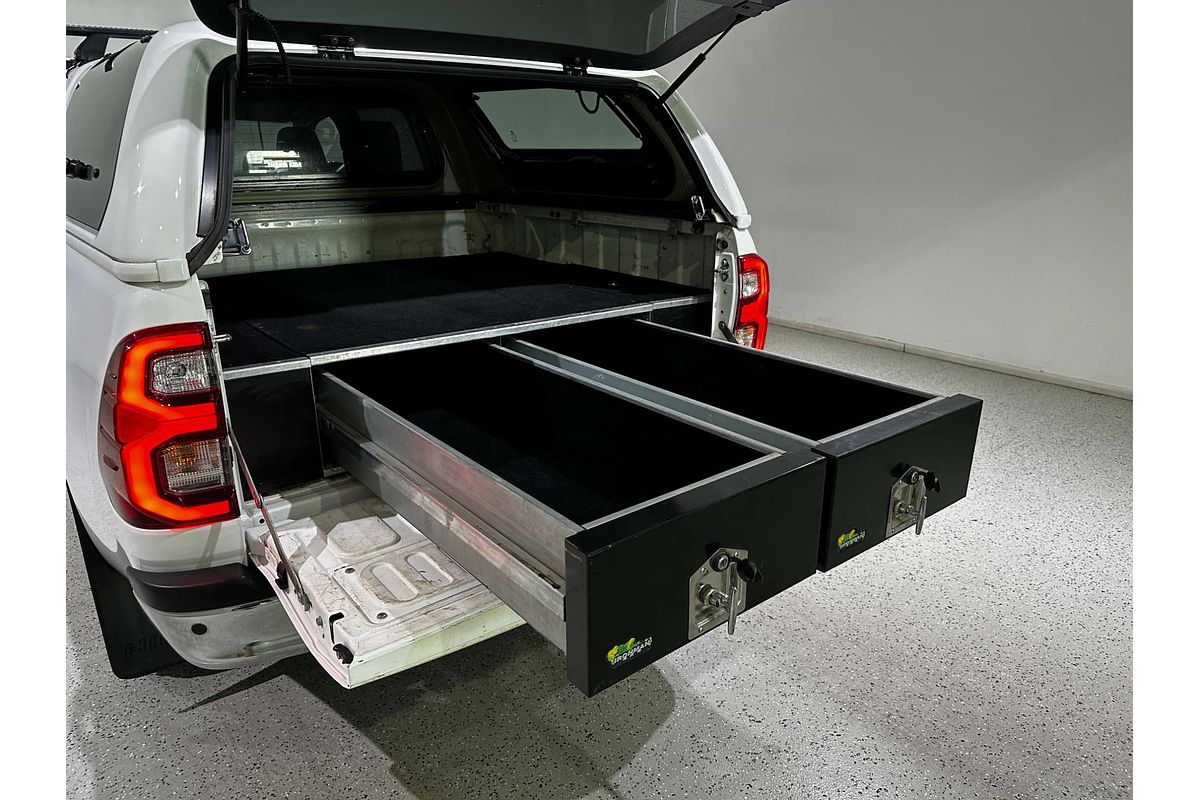 2020 Toyota Hilux SR5 GUN126R 4X4