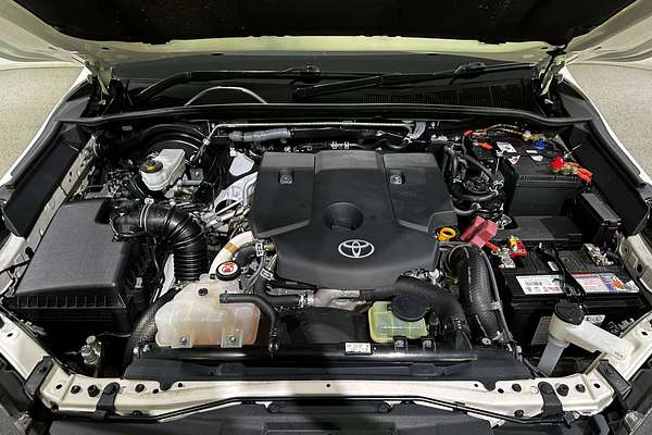 2020 Toyota Hilux SR5 GUN126R 4X4