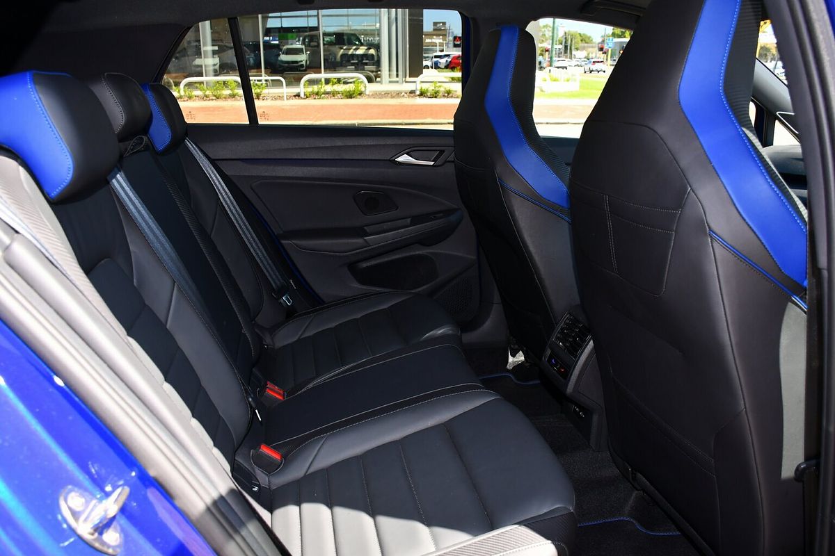 2022 Volkswagen Golf R 8