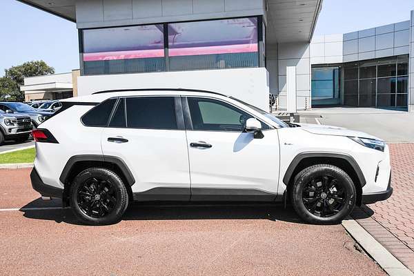 2025 Toyota RAV4 Cruiser AXAH52R
