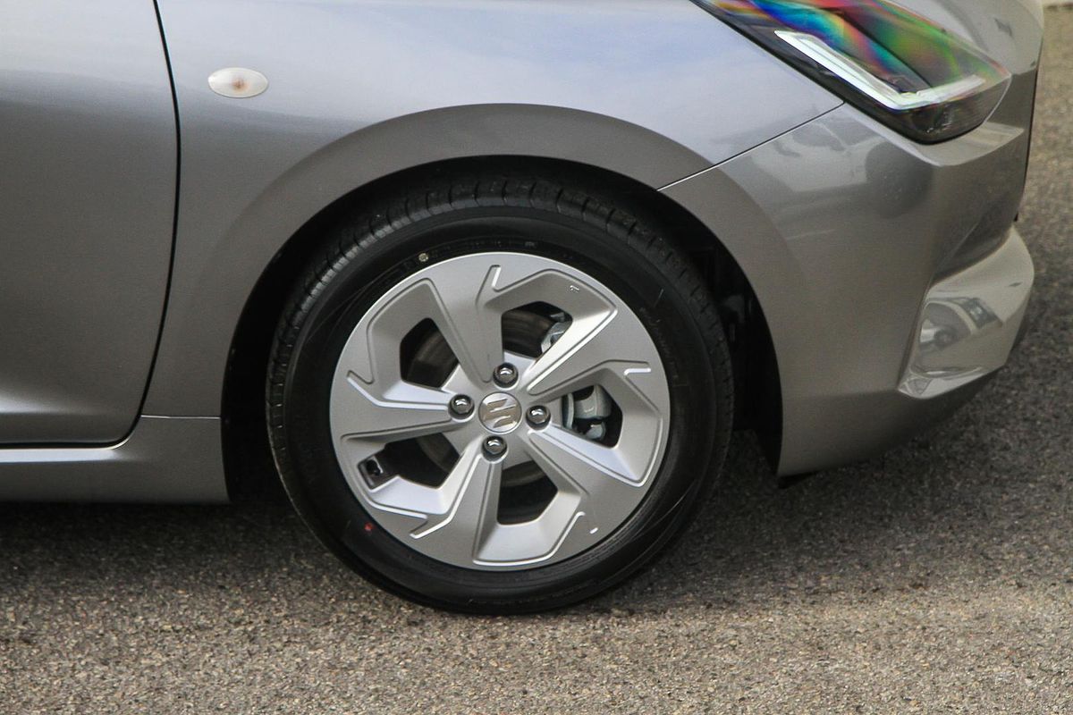 2025 Suzuki Swift Hybrid Plus UZ