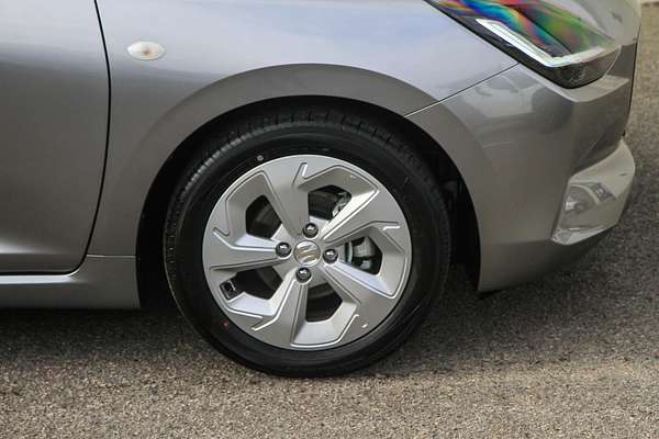 2025 Suzuki Swift Hybrid Plus UZ