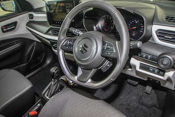 2025 Suzuki Swift Hybrid Plus UZ