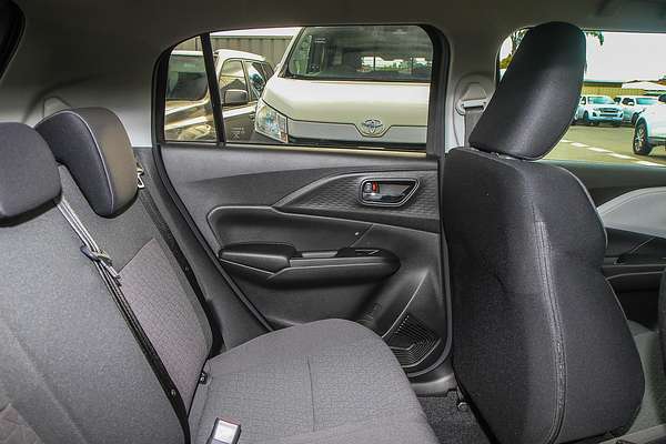 2025 Suzuki Swift Hybrid Plus UZ