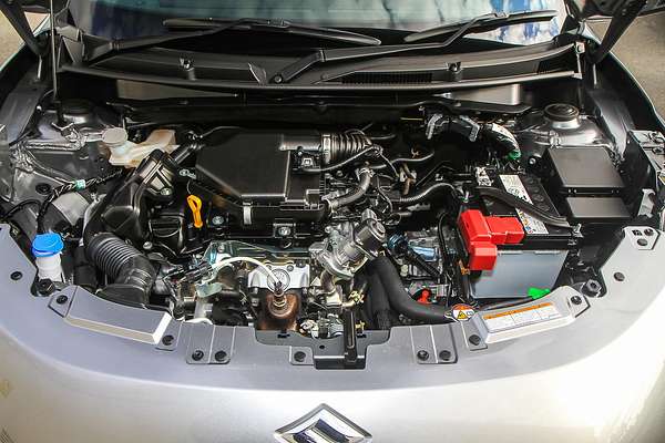 2025 Suzuki Swift Hybrid Plus UZ