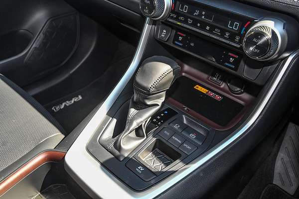 2025 Toyota RAV4 Cruiser AXAH52R