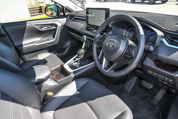 2025 Toyota RAV4 Cruiser AXAH52R