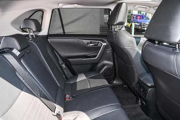 2025 Toyota RAV4 Cruiser AXAH52R