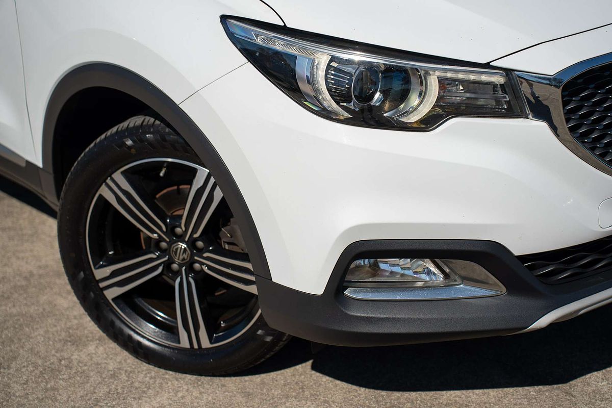 2019 MG ZS Essence AZS1