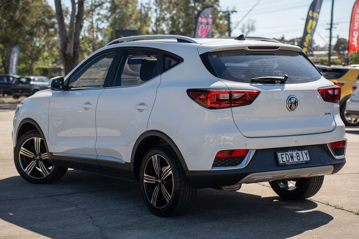 2019 MG ZS Essence AZS1