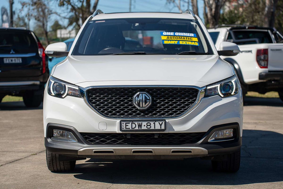 2019 MG ZS Essence AZS1