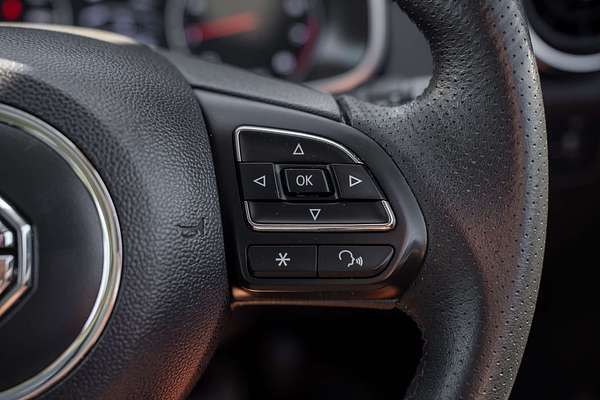 2019 MG ZS Essence AZS1