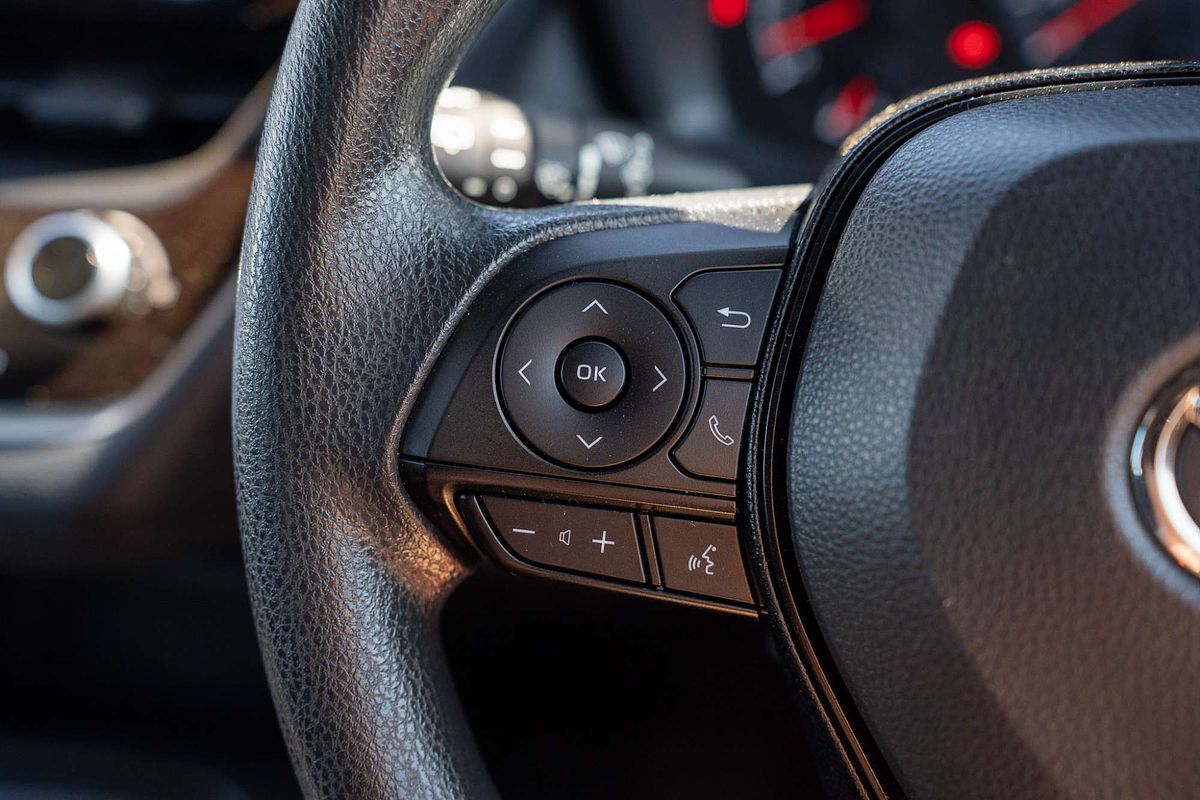 2018 Toyota Corolla Ascent Sport MZEA12R