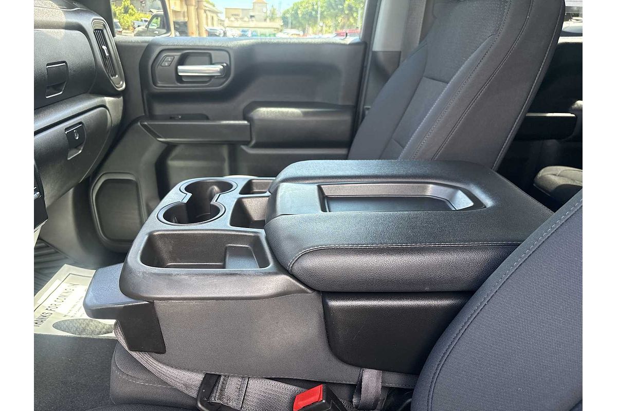 2021 Chevrolet Silverado Custom