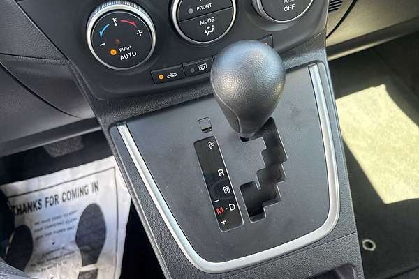 2013 Mazda MAZDA5 Sport