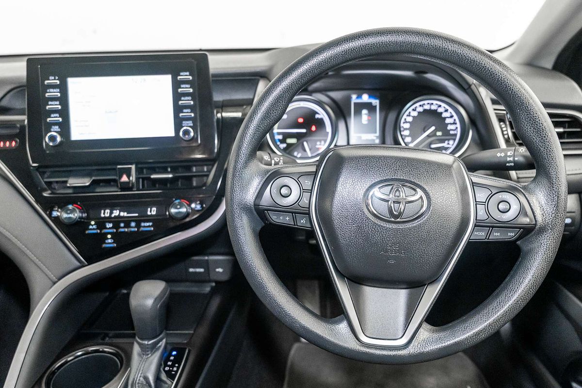 2024 Toyota Camry Ascent AXVH70R