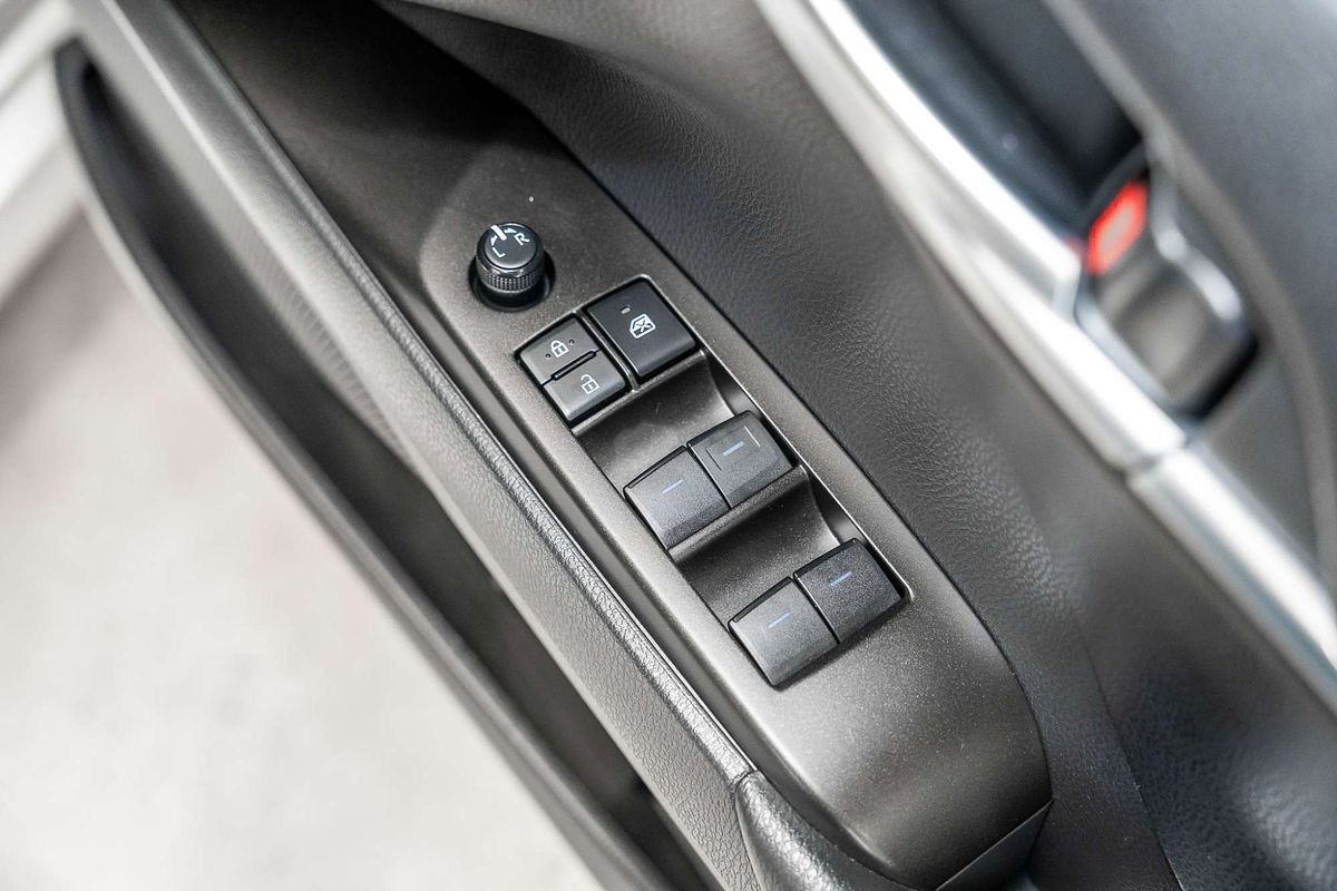 2024 Toyota Camry Ascent AXVH70R