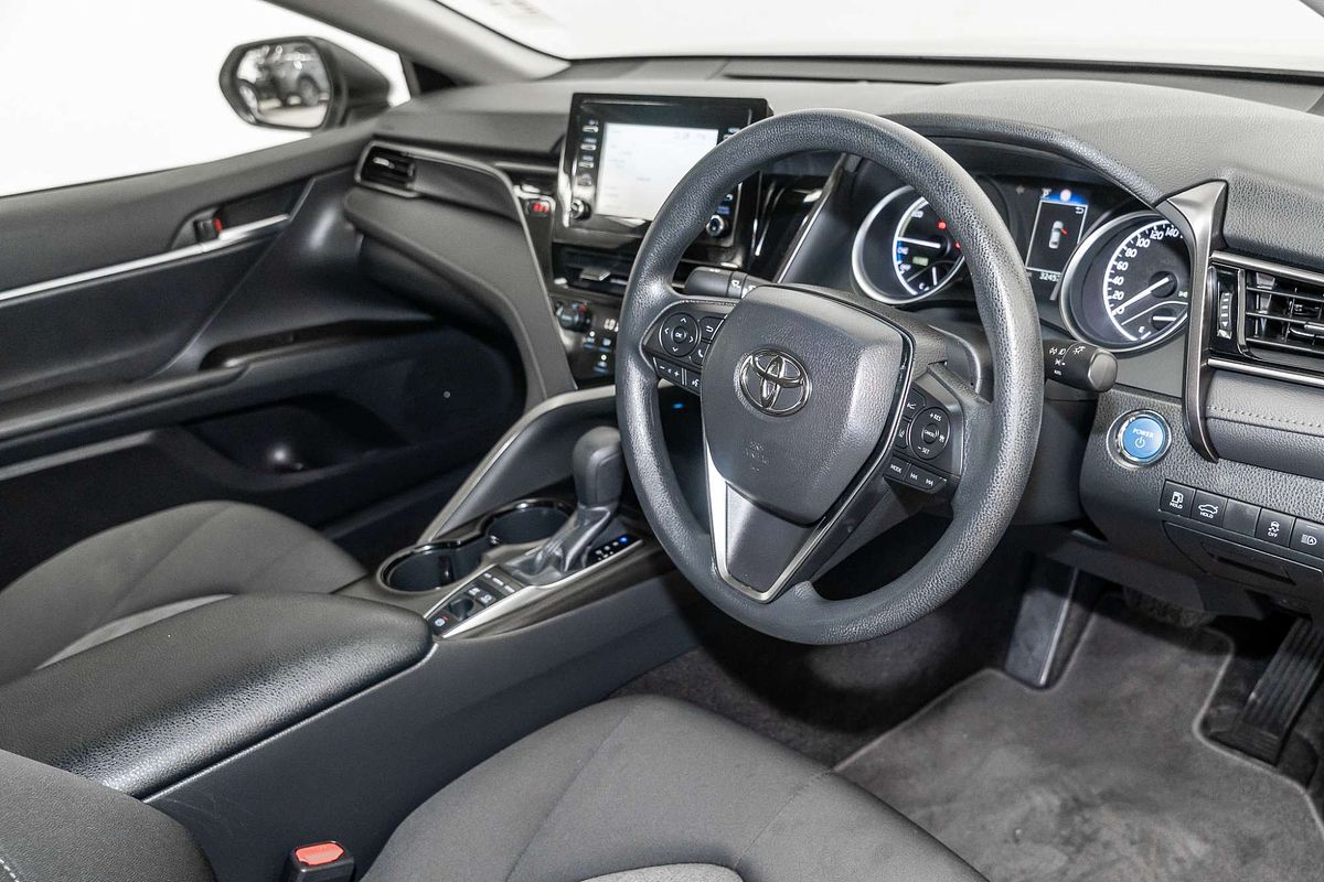 2024 Toyota Camry Ascent AXVH70R